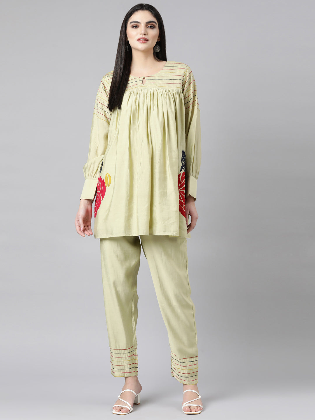 Neerus Green Pleated Straight Floral Top And Trousers