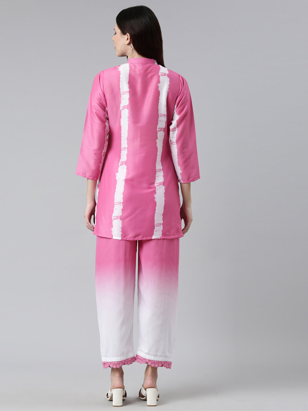 Neeru's Pink Color Straight Kurta With Trouser