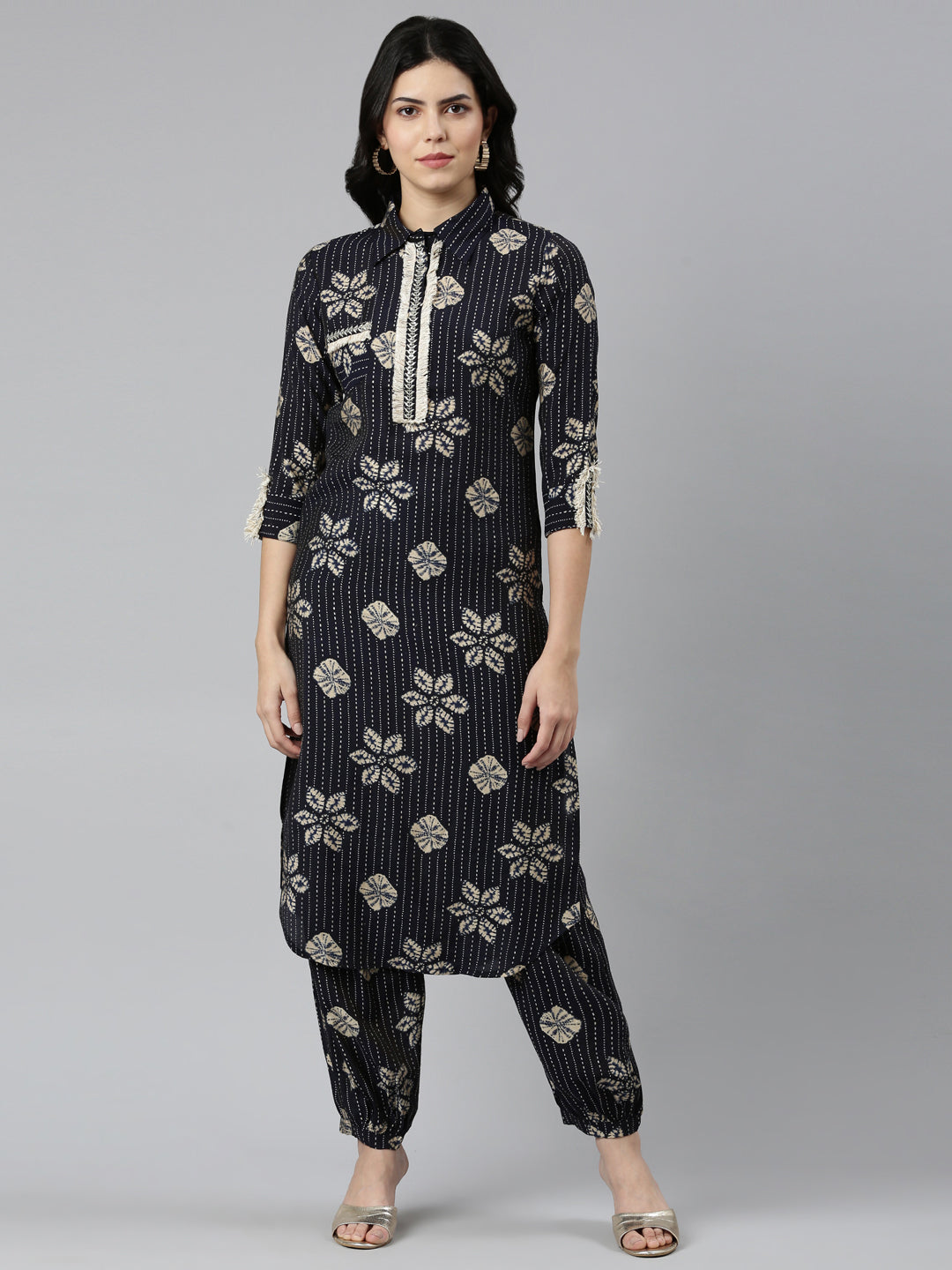 Neeru's Navy Blue Regular Straight Printed Kurta And Salwar