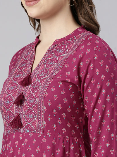 Neerus Pink Regular Straight Floral Kurtas