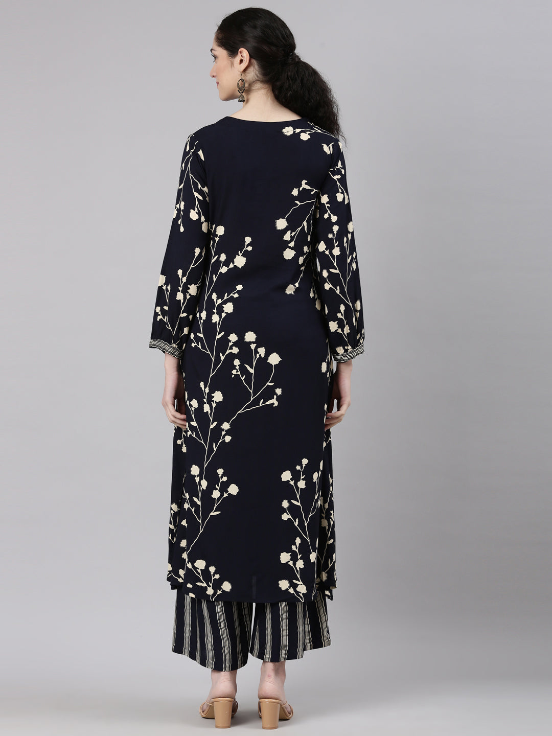 Neerus Navy Blue Straight Casual Floral Kurta and Plazzo