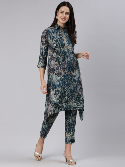 Neeru's Green Regular Straight Printed Kurta And Trousers