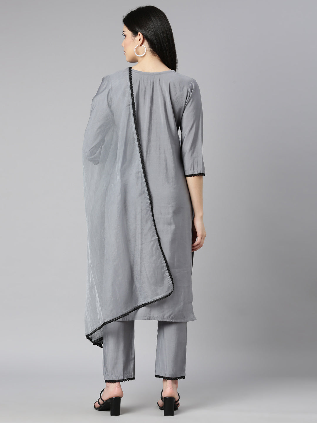 Neerus Grey Regular Straight Floral Kurta And Trousers With Dupatta