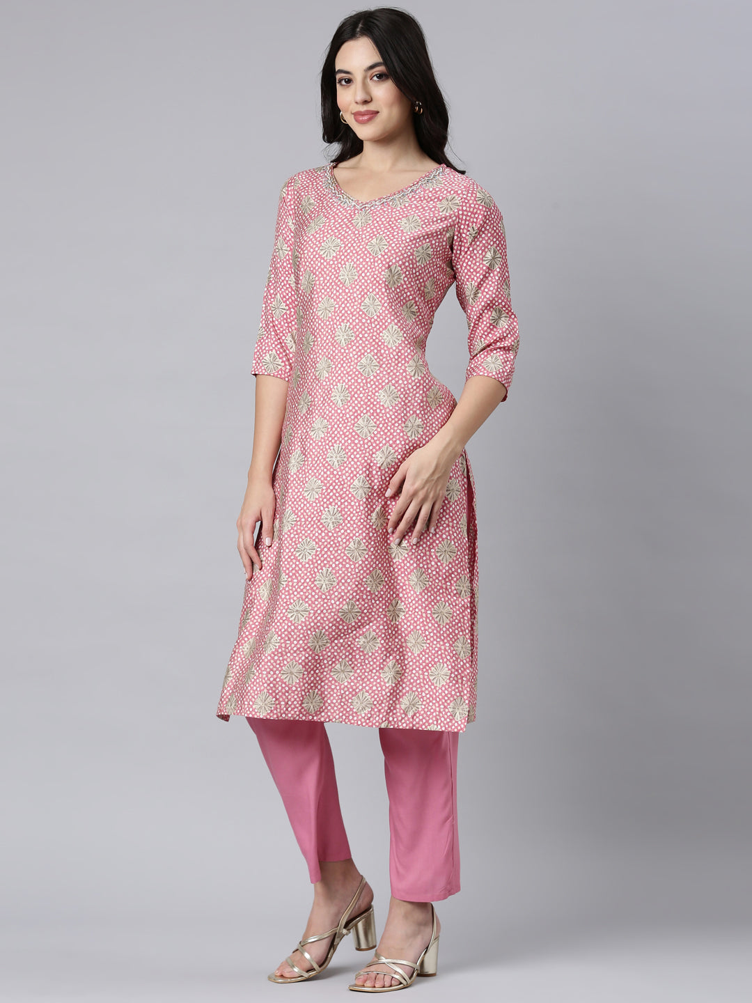 Neerus Pink Regular Straight Bandhani Kurta And Trousers With Dupatta