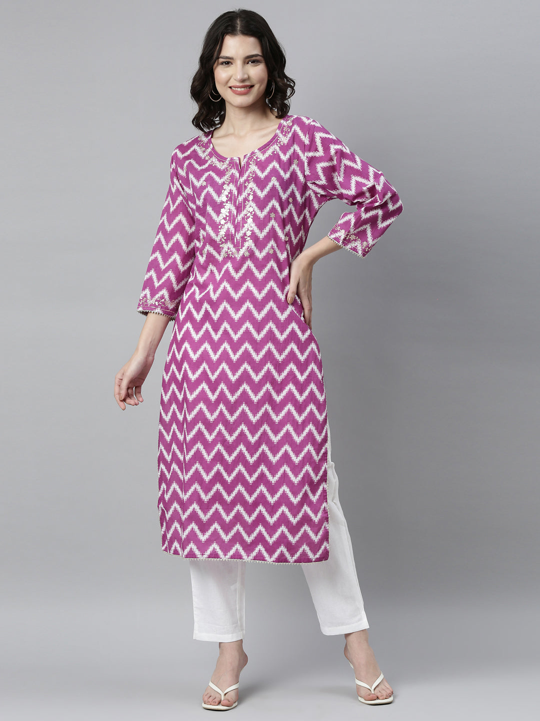 Neerus Women Purple Printed Thread Work Kurta with Trousers