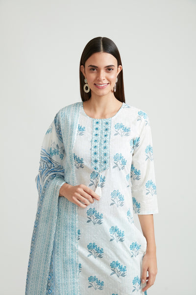 Neerus Women White and Blue Floral Printed Kurta with Trousers and Dupatta