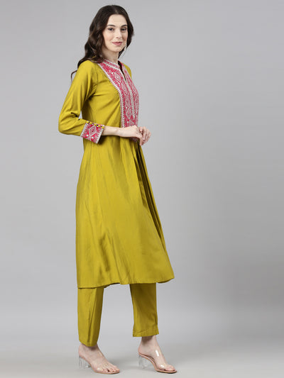 Neerus Green Casual Solid Anarkali Kurta and Trousers With Dupatta