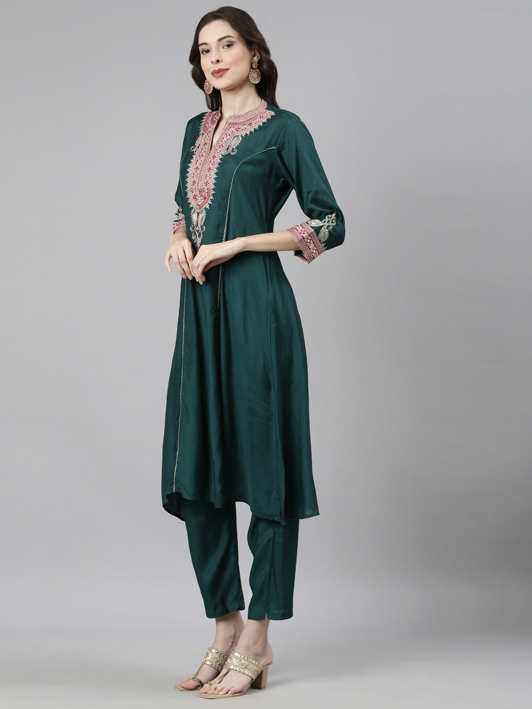 Neerus Green Casual Solid Anarkali Kurta and Trousers With Dupatta