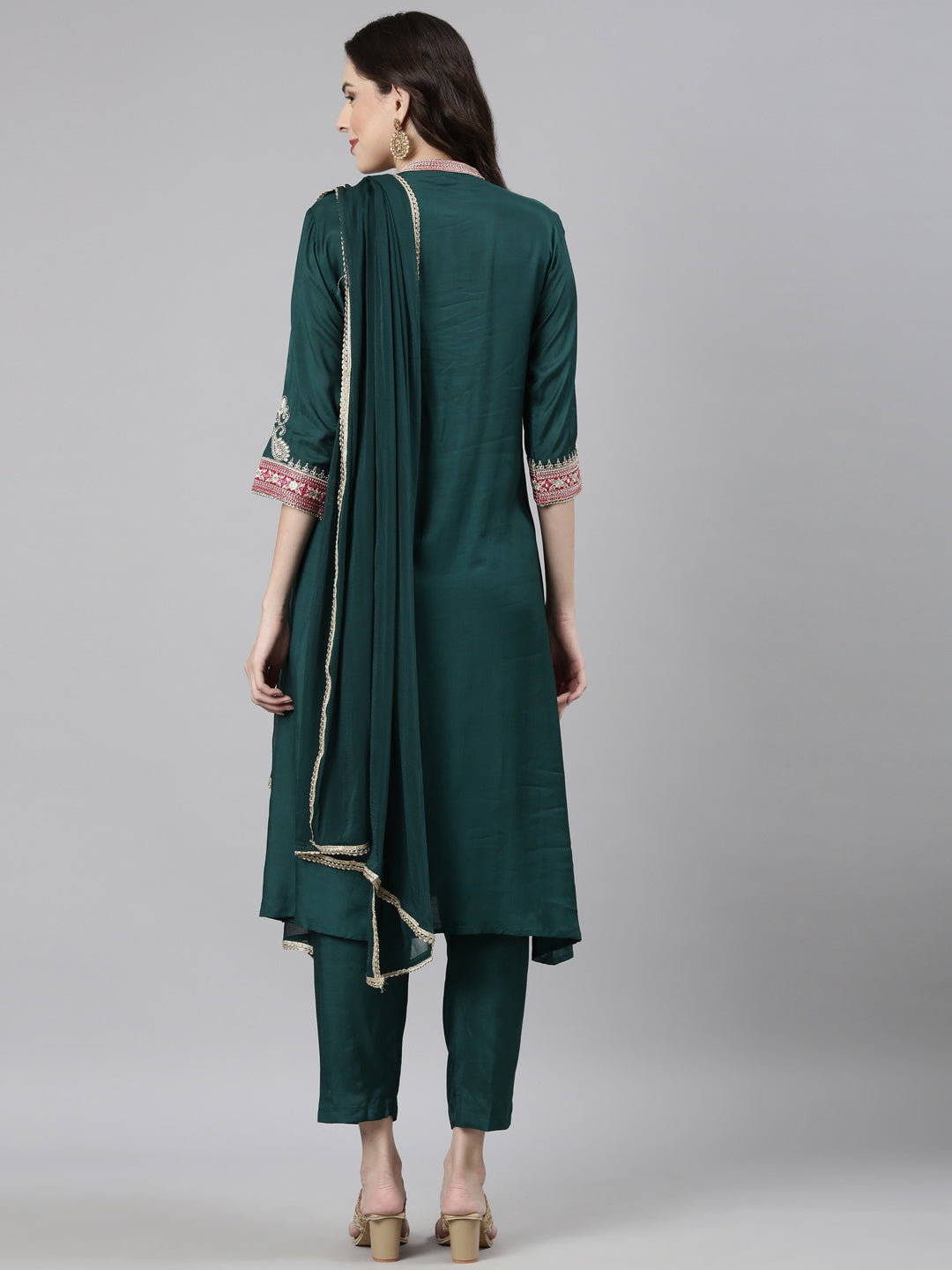 Neerus Green Casual Solid Anarkali Kurta and Trousers With Dupatta