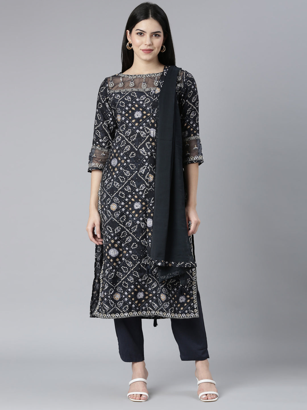 Neerus Grey Regular Straight Bandhani Kurta And Trousers With Dupatta