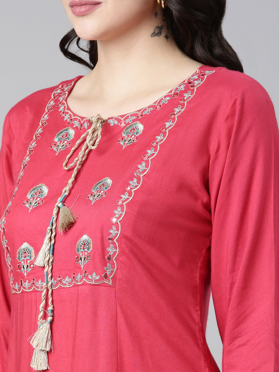 Neeru's Pink Regular Straight Solid Kurta And Trousers