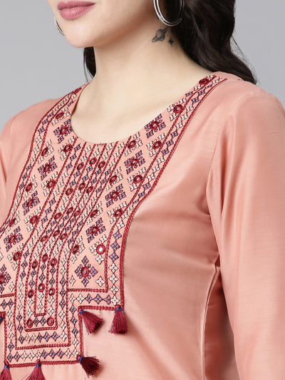 Neeru's Peach Regular Straight Embroidered Kurta