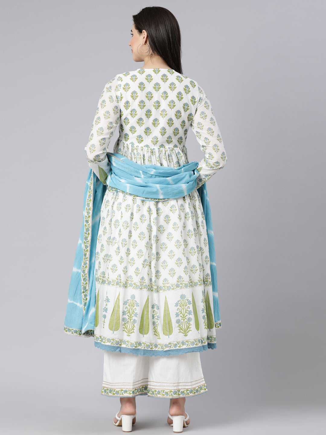 Neerus Green Panelled Printed Kurta And Palazzos With Dupatta