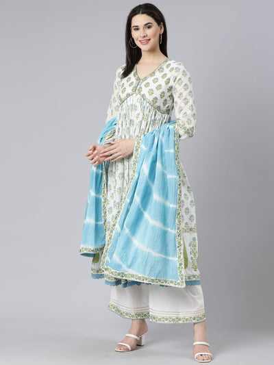 Neerus Green Panelled Printed Kurta And Palazzos With Dupatta