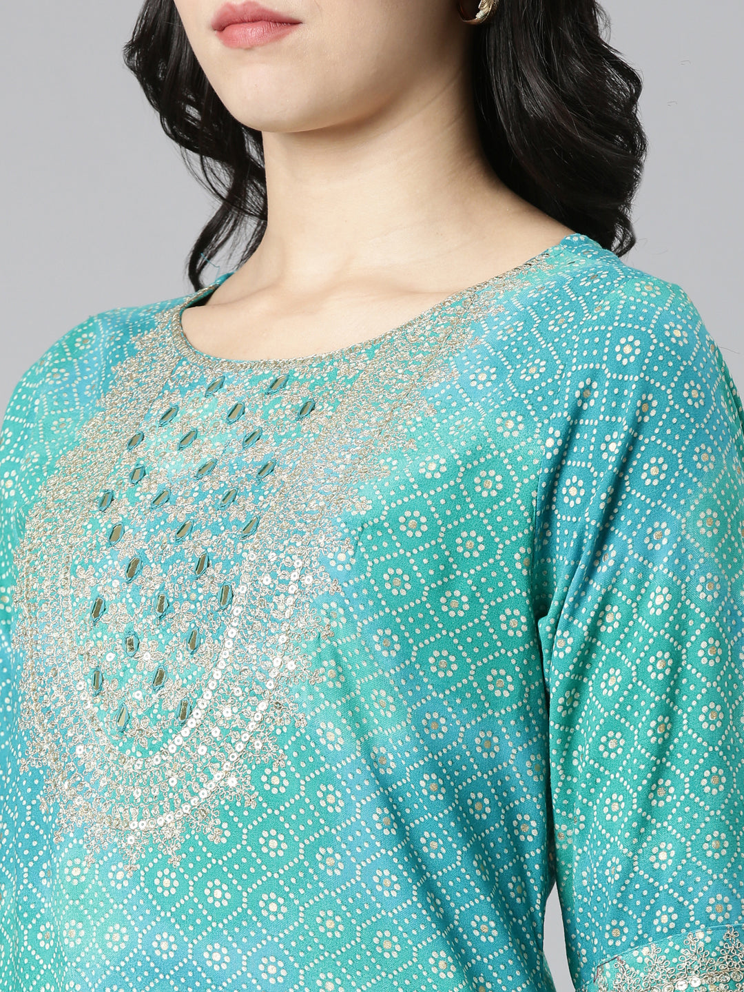 Neeru's Green Regular Straight Printed Kurta And Salwar With Dupatta