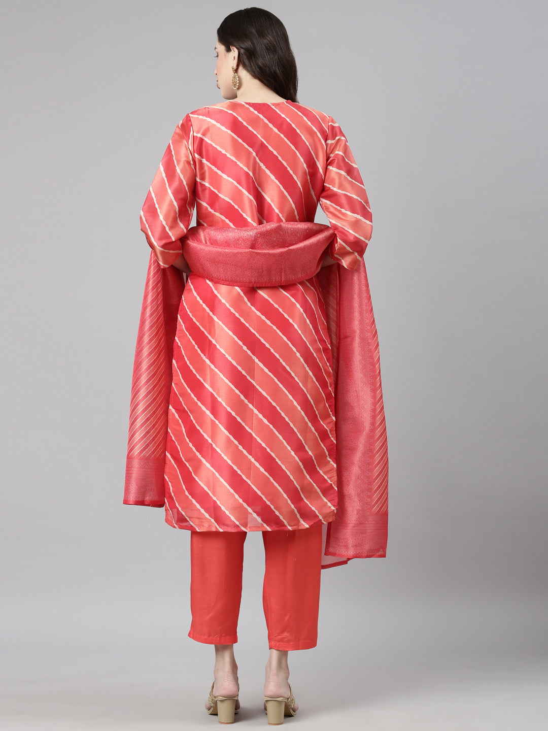 Neerus Red Casual Leheriya Straight Kurta and Trousers With Dupatta