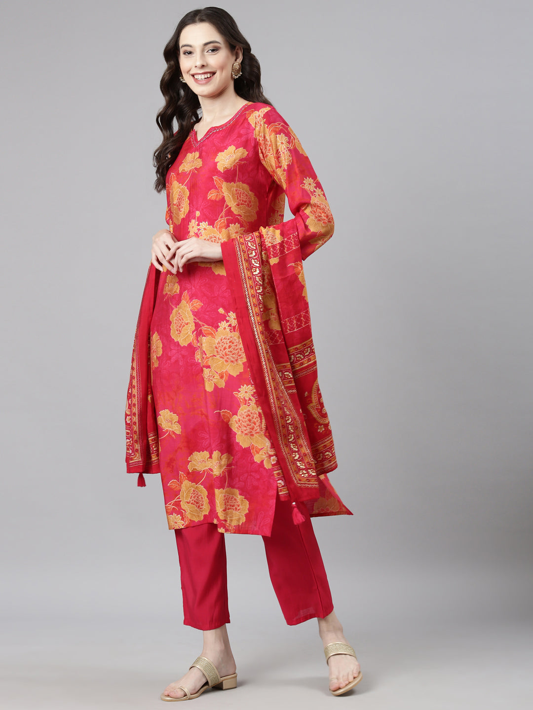 Neerus Pink Casual Floral Straight Kurta and Trousers With Dupatta