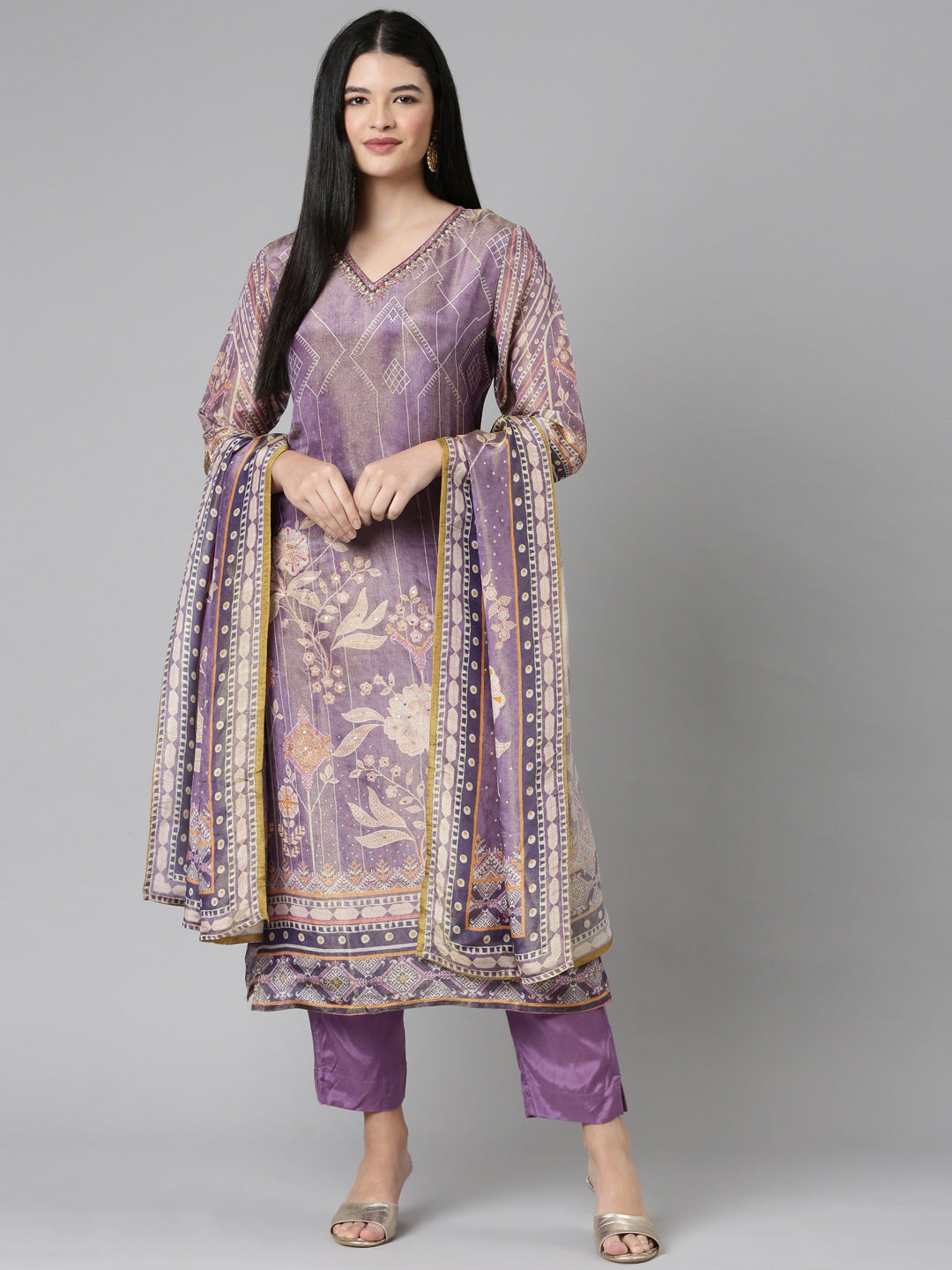 Neerus Lavender Casual Floral Straight Kurta and Trousers With Dupatta