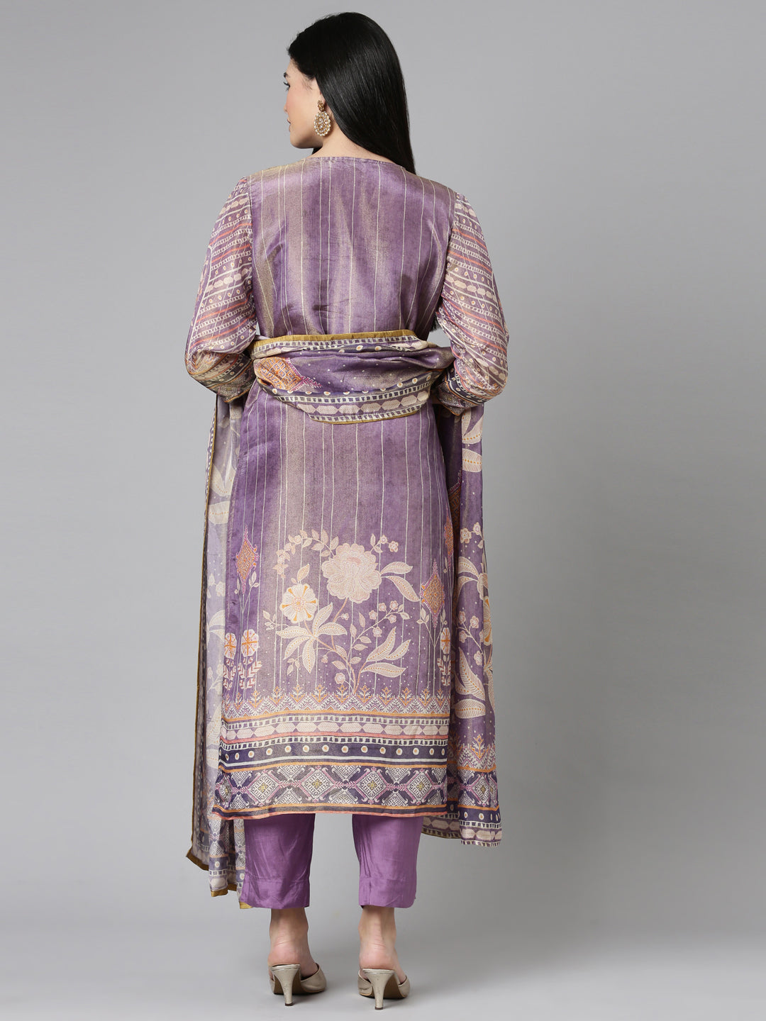 Neerus Lavender Casual Floral Straight Kurta and Trousers With Dupatta