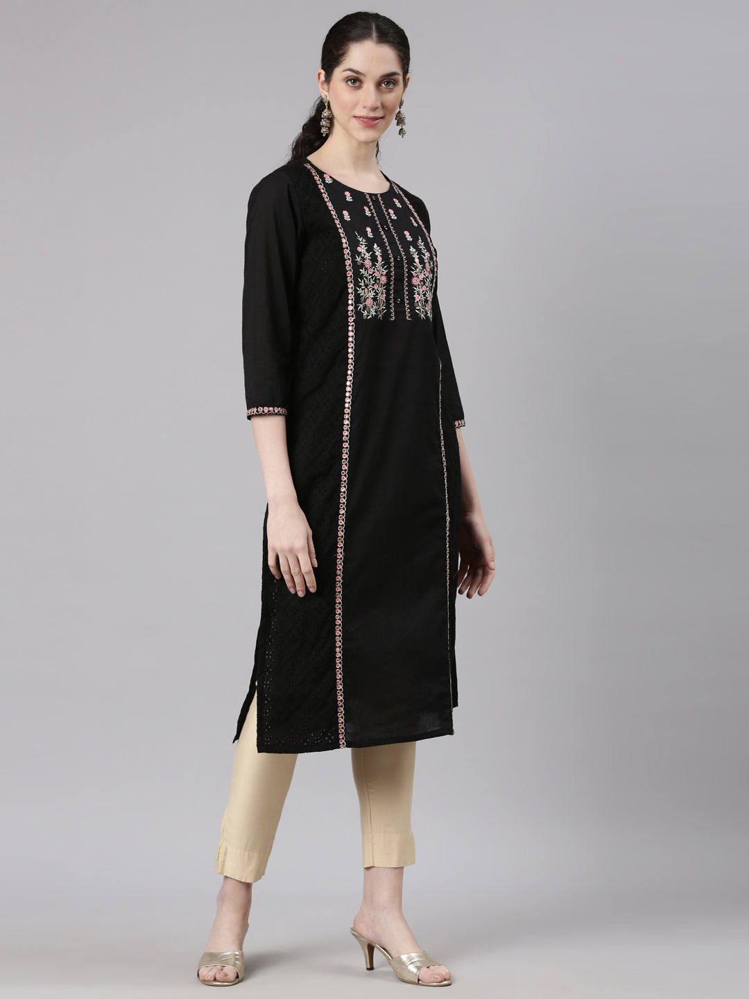 Neerus Black Straight Casual Embellished Kurtas