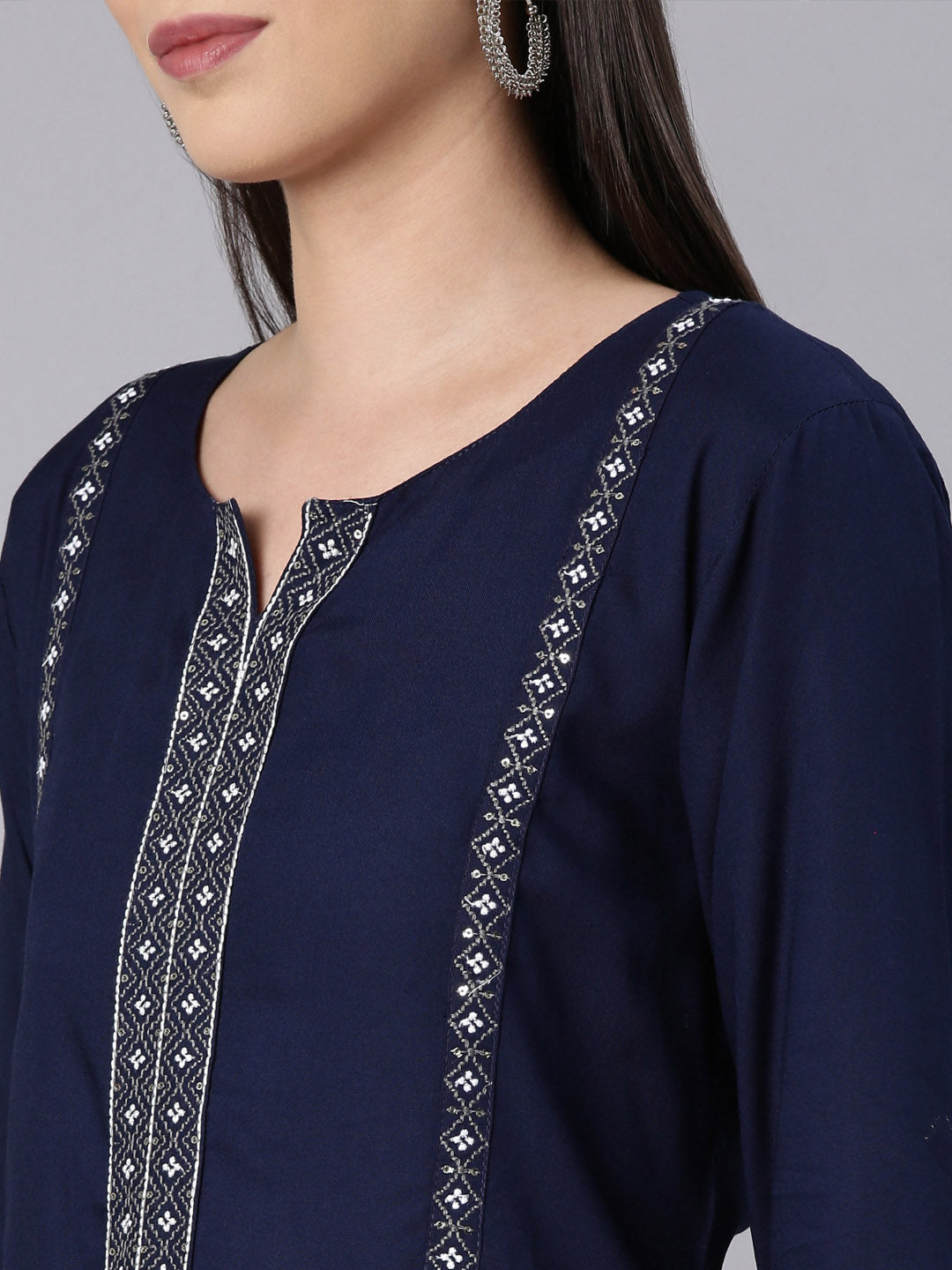 Neerus Navy Blue Straight Casual Solid Straight Kurtas