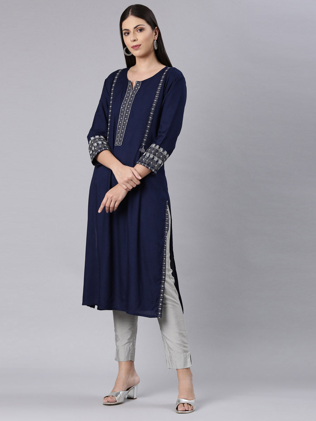 Neerus Navy Blue Straight Casual Solid Straight Kurtas