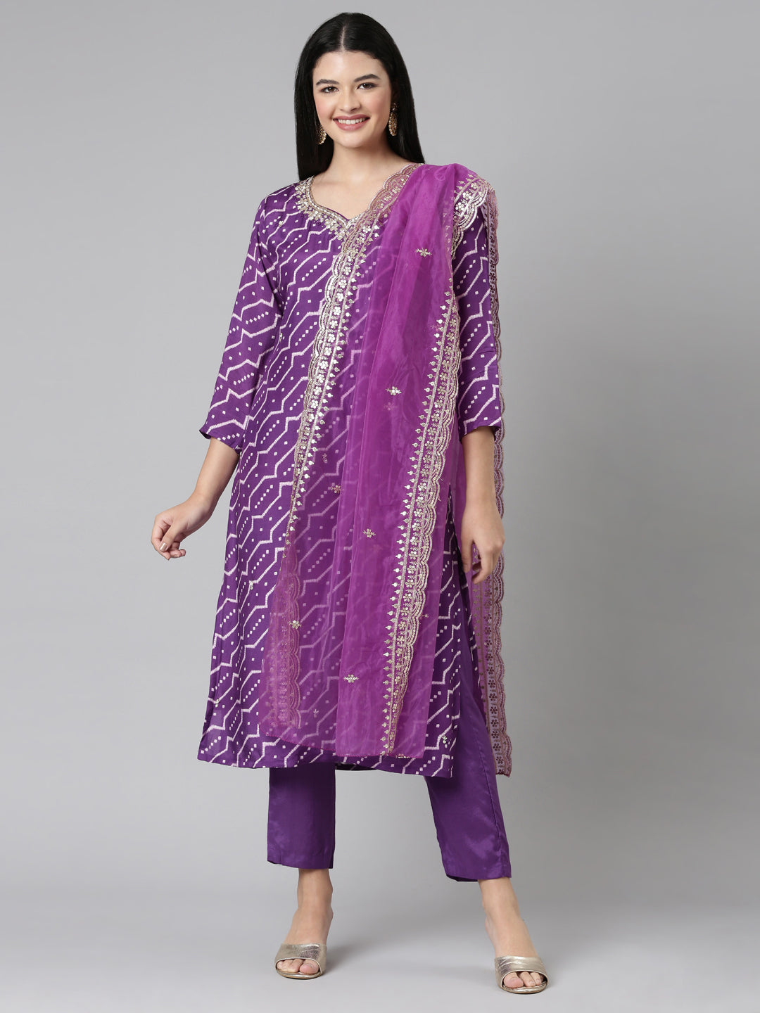 Neerus Purple Casual Geometric Straight Kurta and Trousers With Dupatta