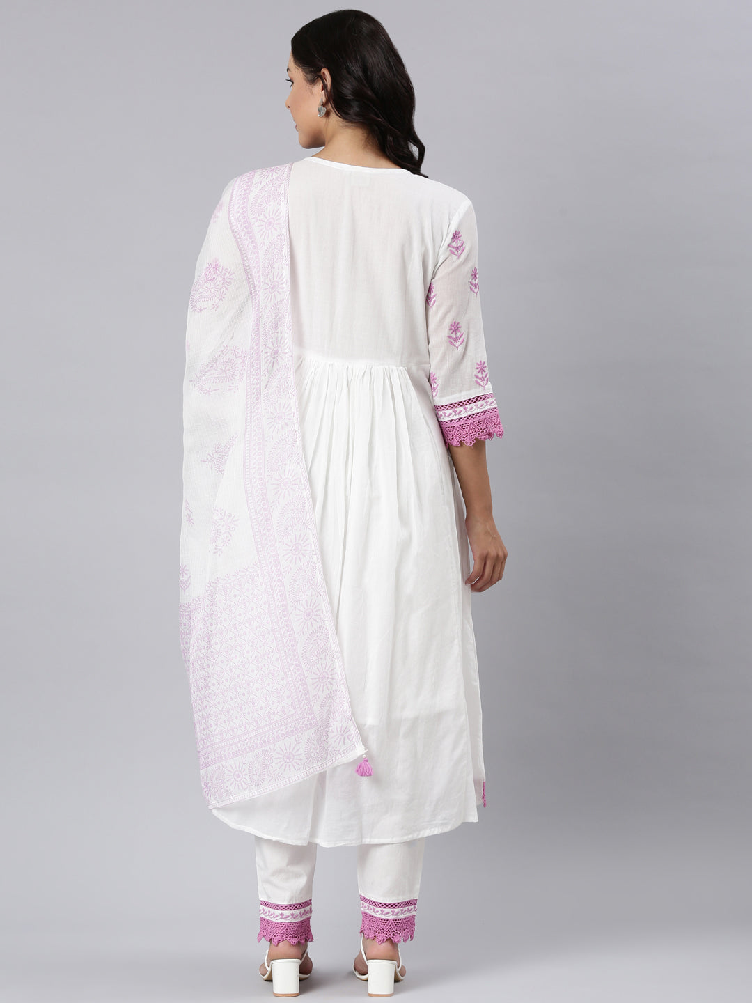 Neerus Lavender Panelled Straight Yoke Design Kurta And Trousers With Dupatta