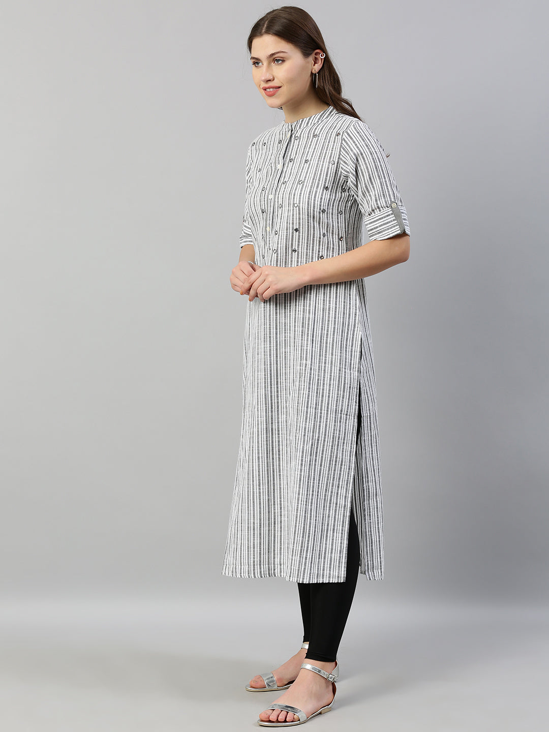 Neeru's Women Grey White Striped Straight Kurta With Mirror Work