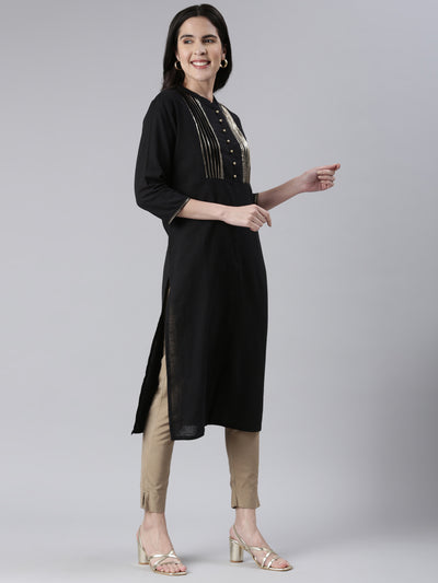 Neeru's Black Straight Solid Cotton Kurtas